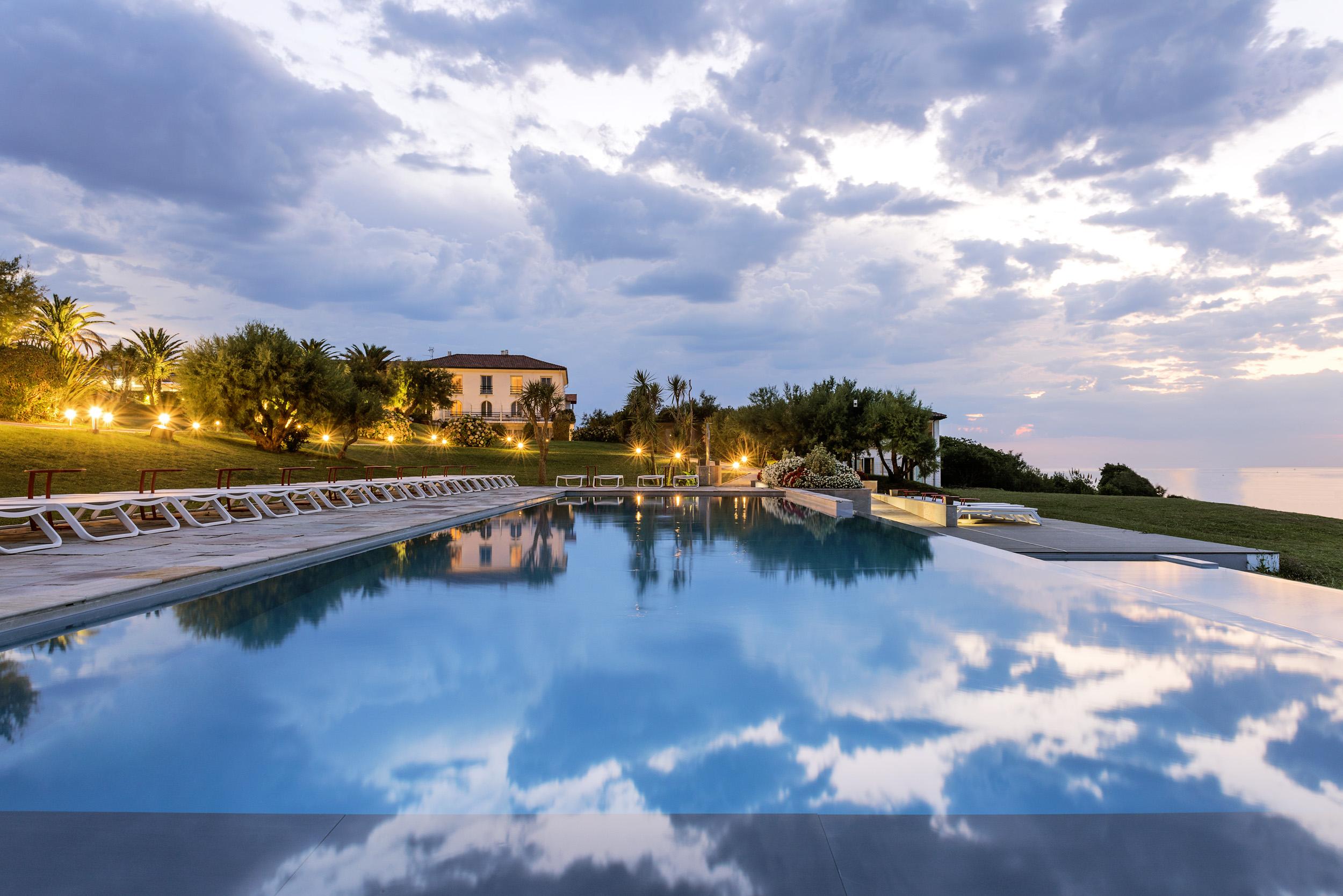 Hotel La Reserve Сен Жан дьо Луз Екстериор снимка